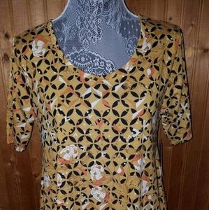 XS Lularoe Perfect Tee